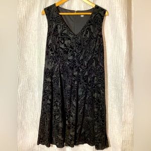 Black velvet cocktail dress size 16
